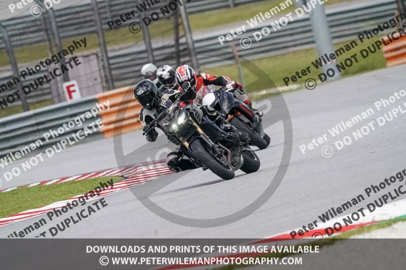 Sepang;event digital images;motorbikes;no limits;peter wileman photography;trackday;trackday digital images
